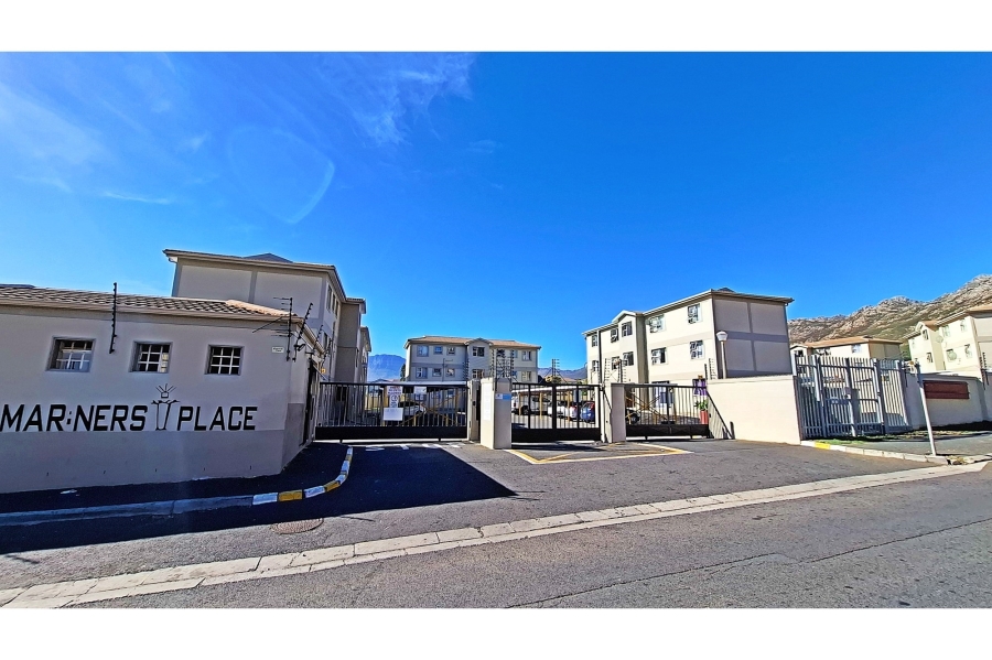 2 Bedroom Property for Sale in Anchorage Park Western Cape